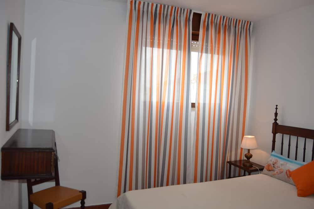 Ganze Wohnung, 3 Zimmer Wohnung in zentralen Bereich und 250 Meter Vom Manta Rota in Manta Rota, Parque Natural da Ria Formosa