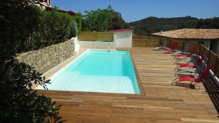 Cottage pour 4 personnes, avec piscine et jardin à Conca