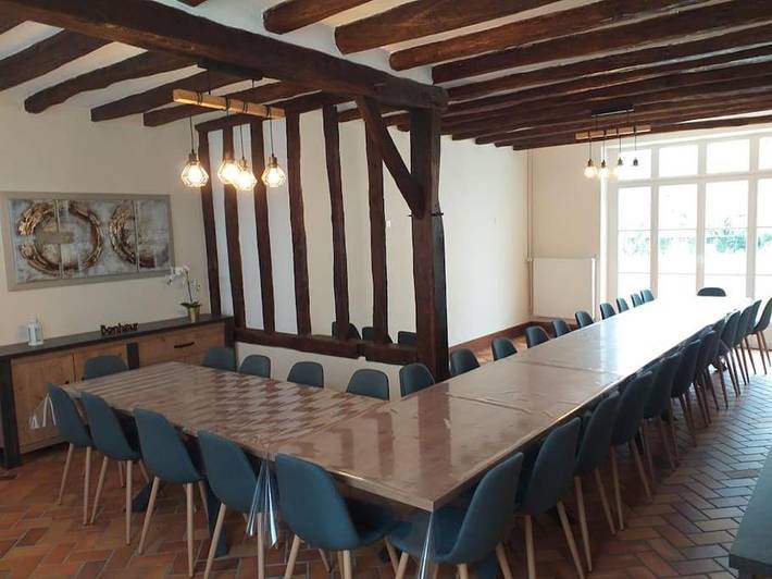 Gîte pour 20 personnes, avec jardin ainsi que piscine et terrasse à Mareuil-sur-Cher - 2