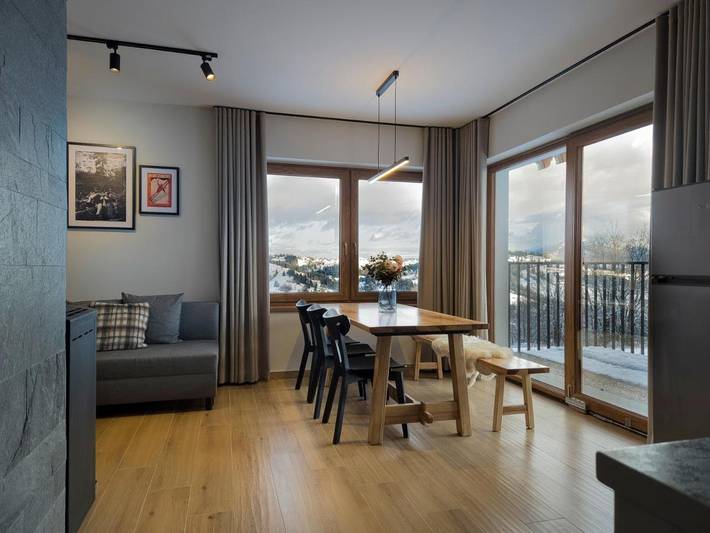 Location de vacances pour 8 personnes, avec vue ainsi que piscine et jardin à Poronin - 3