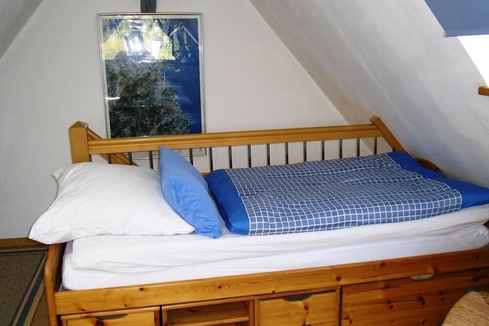 Blaues Haus in Gunzenhausen, Fränkisches Seenland
