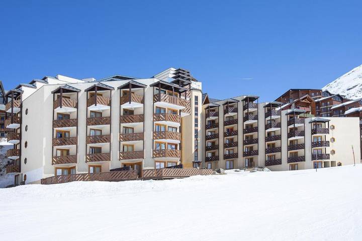Appart’hôtel pour 4 personnes, avec sauna ainsi que vue et balcon, animaux acceptés