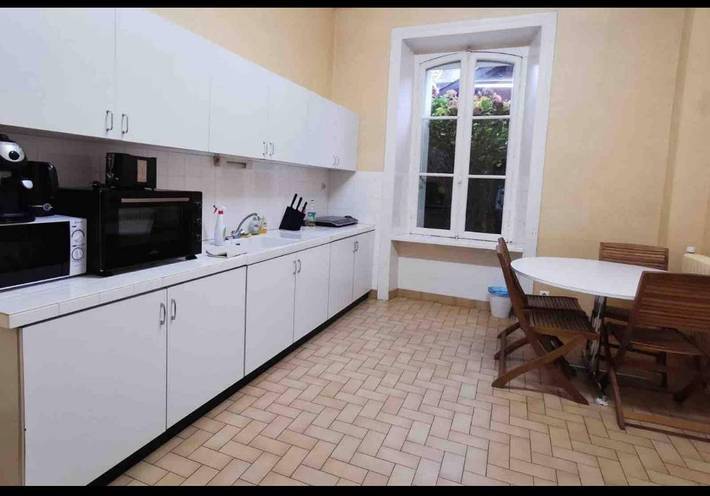 Location de vacances pour 6 personnes, avec jacuzzi ainsi que balcon et jardin à Mauron - 3