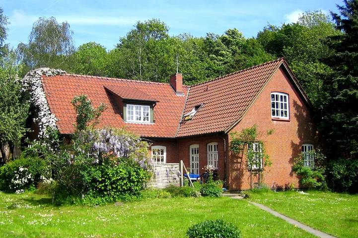 Ferienwohnung für 3 Personen, mit Garten