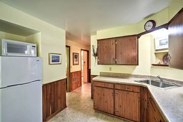 Cabin for 4 Guests in Ephraim, Door County, Picture 2