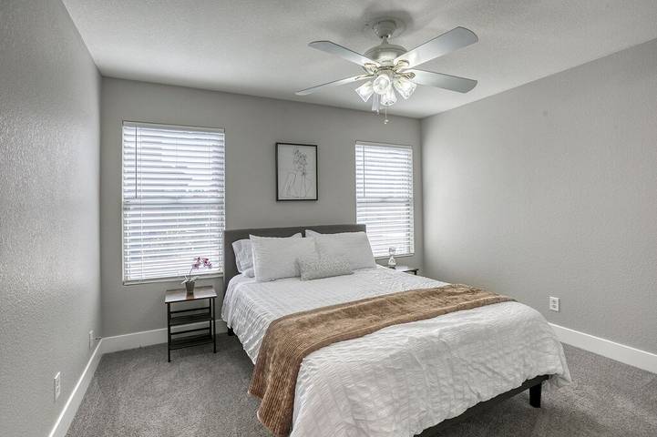 Location de vacances pour 8 personnes, avec terrasse et jardin à Las Vegas - 3