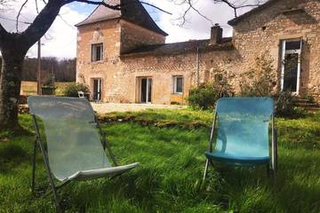 Gîte pour 6 personnes, avec jardin ainsi que terrasse et vue à Sigoulès