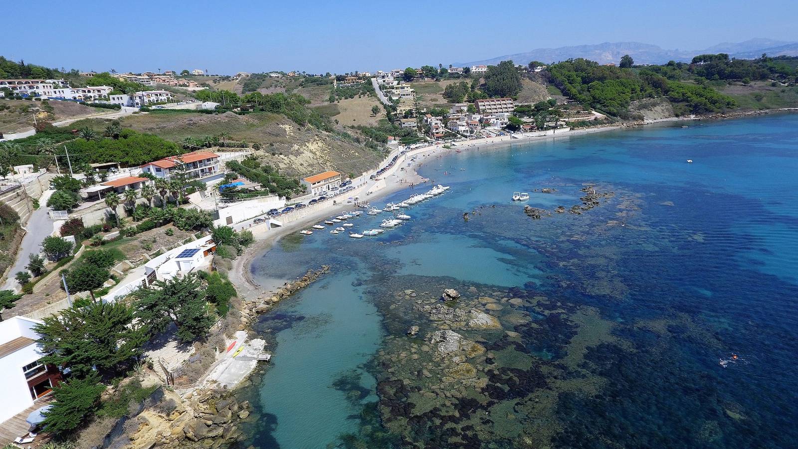 Apartamento entero, Casa de vacaciones Cadoro para 4 personas con balcón con vista al mar a 250 metros de la playa in Localita Rogana, Sciacca