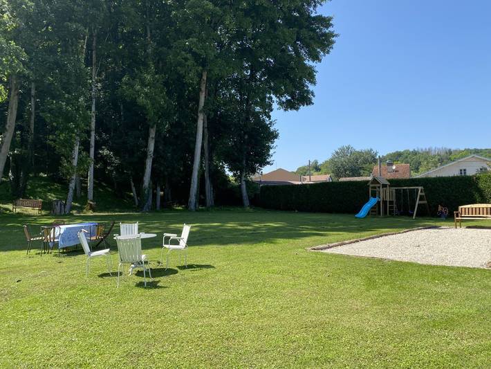 Location de vacances pour 2 personnes, avec jardin et piscine dans Neufchâteau - 3