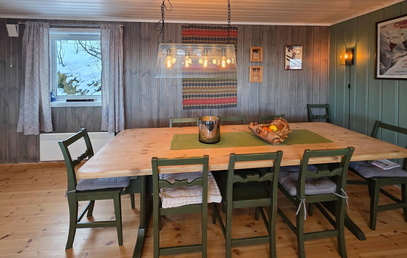 Ferienhaus für 10 Personen mit Garten in Vinje