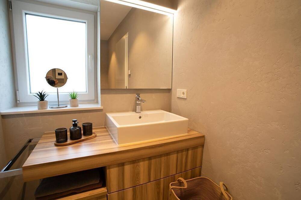 Villa Heimat am Nationalpark - Ferienhaus, Dusche, Wc, 3 Schlafräume in Allenbach, Hunsrück