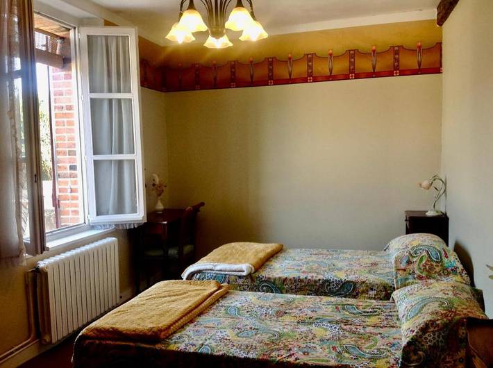 Gîte pour 6 personnes, avec jardin à Aubigny-sur-Nère - 4