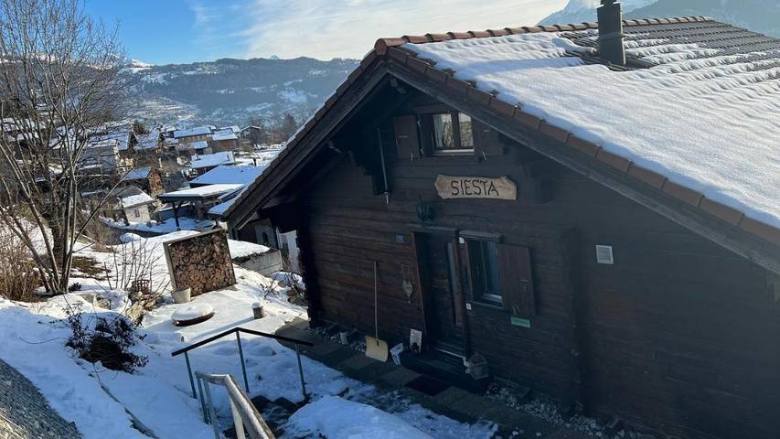 Gîte pour 6 personnes, avec jardin et vue, adapté aux familles à Ayent - 4