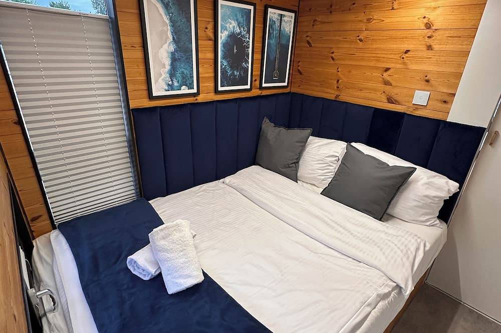 Hausboot mit Sauna & Kamin – Entspannung pur auf dem Wasser inmitten der Natur in Treptow - Köpenick, Berlin