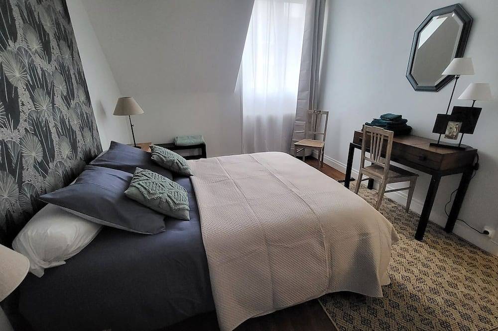 Maison Avec Garage sur la Route des Châteaux et de la Loire à Vélos in Beaugency, Valle del Loira
