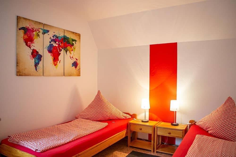 Wichtelpension - Ferienhaus, Bad, Wc, 4 oder mehr Schlafräume in Neukirch/Lausitz (Bautzen), Oberlausitz-Niederschlesien