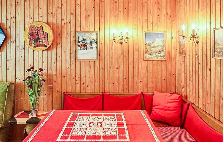 Ganze Ferienwohnung, Appartment Edelweiss/Haus D in Hinterglemm, Saalbach-Hinterglemm