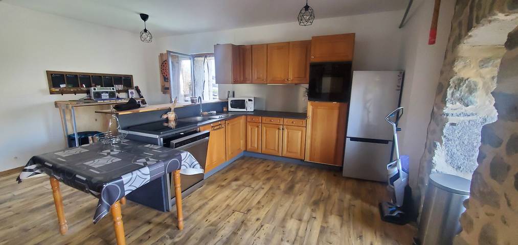 Location de vacances pour 6 personnes, avec jardin à Saint-Nectaire - 2