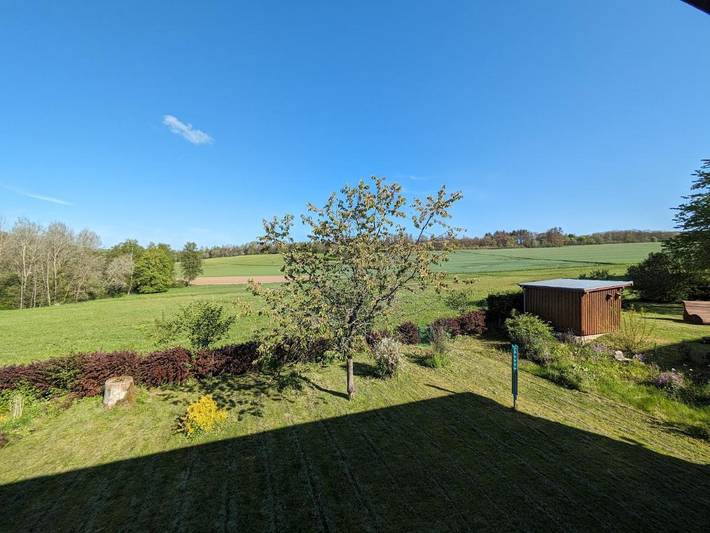 Ferienwohnung für 3 Personen, mit Garten und Terrasse sowie Ausblick, mit Haustier in Hermeskeil