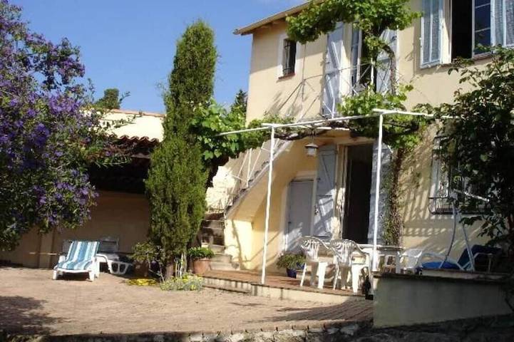 Ferienhaus für 5 Personen, mit Balkon und Garten, mit Haustier in Cannes