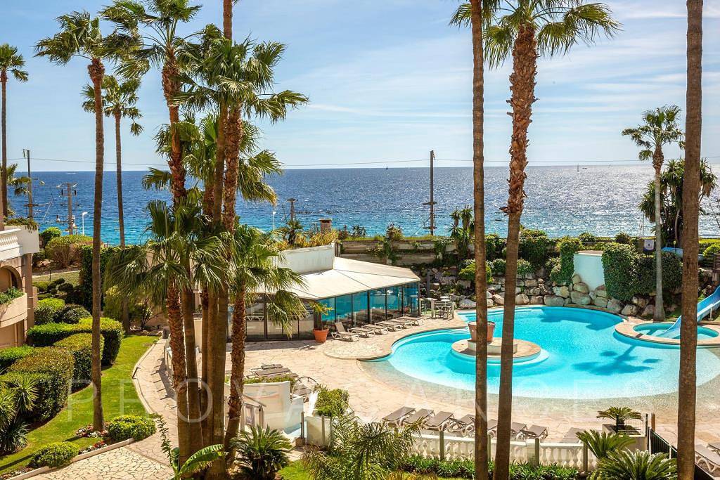 Appartement de vacances entier, Appartement de vacances pour 4 personnes avec piscine in Cannes, Côte méditerranéenne (France)
