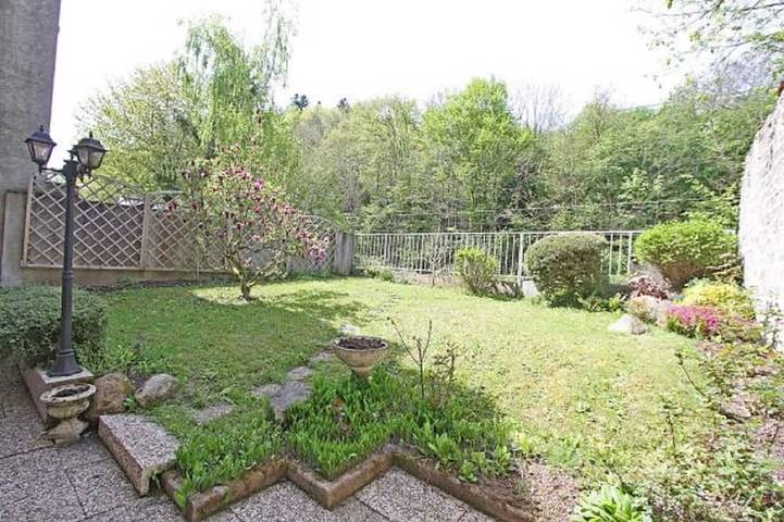 Maison de vacances pour 7 personnes, avec jardin ainsi que jacuzzi et terrasse, animaux acceptés