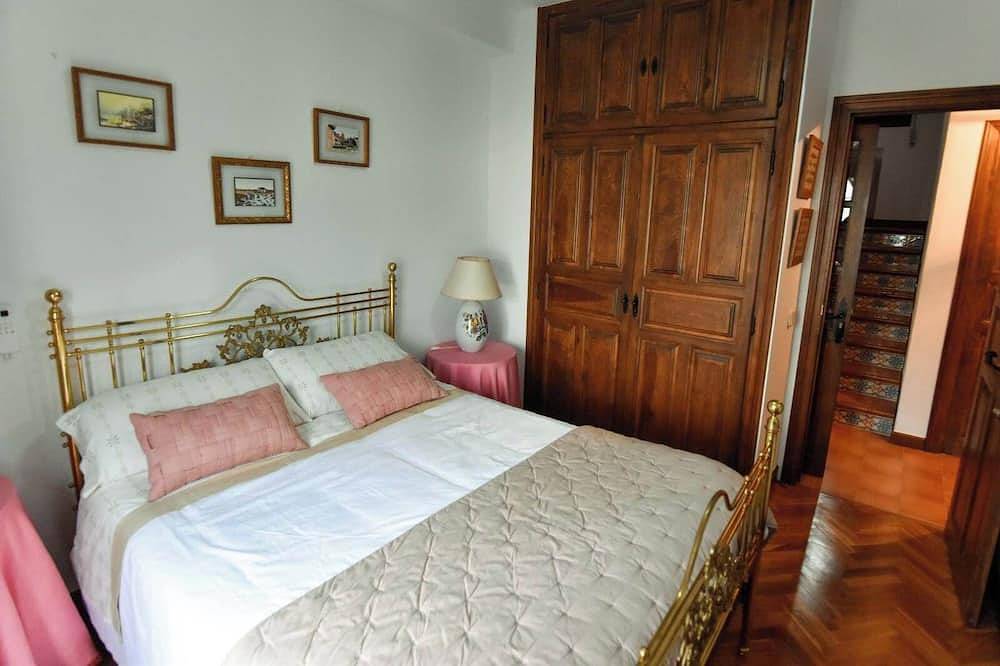 Buscas una Escapada de Ensueño,casa Rural El Mirador del Pico Apta Para Mascotas in Santa Cruz del Valle, Valle del Tiétar