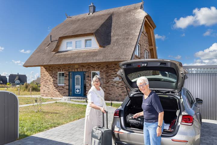 Ferienhaus mit Meerblick für 6 Personen, mit Balkon und Garten sowie Sauna