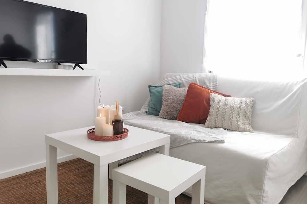 Apartamento entero, Appartement Cosy et Calme Proche Paris et Aéroport in Romainville, Sena-Saint Denis