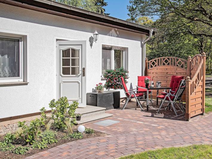 Chalet für 2 Personen, mit Terrasse und Garten, kinderfreundlich in Deutschland