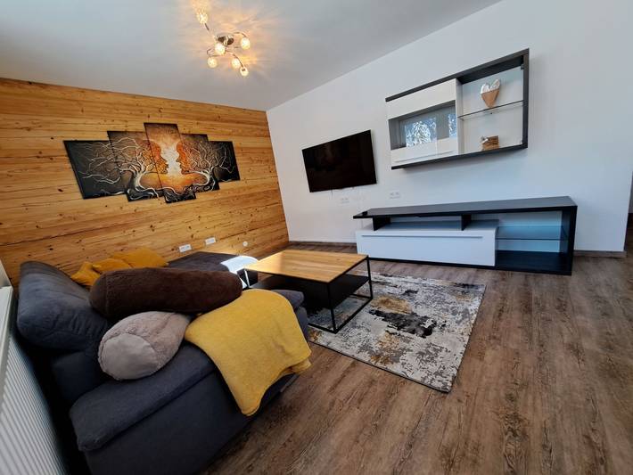Ferienwohnung für 4 Personen, mit Balkon und Garten in Finkenberg - 2