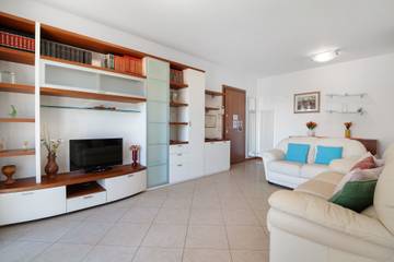 Apartment for 5 People in Mestre, Venice, Photo 3