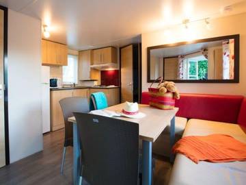 Camping pour 6 Personnes dans Crêches-sur-Saône, Saône-et-Loire, Photo 4