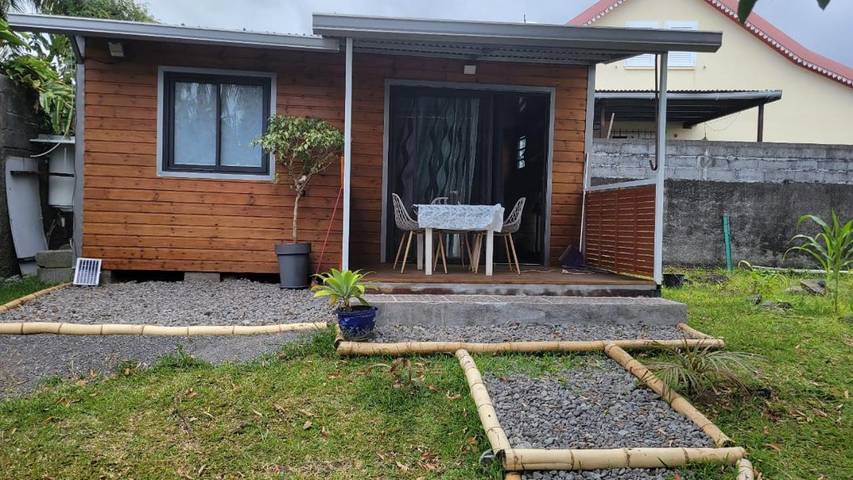 Maison d’hôte pour 2 personnes, avec jardin ainsi que terrasse et vue à Saint-Benoît - 4