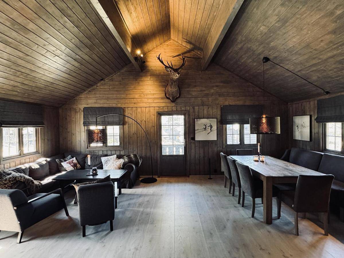 Dream cabin by Geilo, ski-in ski-out with room for the whole family in Geilo, Hol