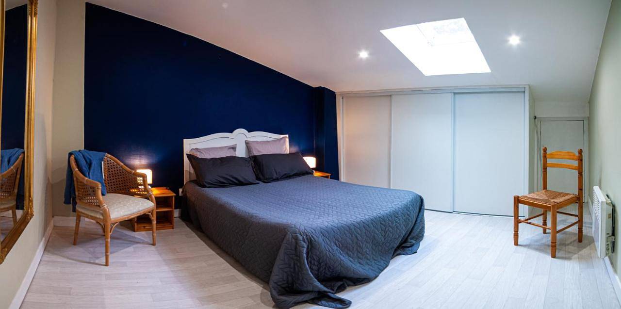 Two-Bedroom House in Rions, Région de Langon