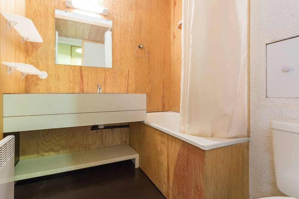 Entire apartment, Studio in Plagne Villages, slope access, balcony in Plagne Villages, La Plagne-Tarentaise