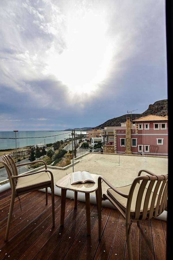 Gîte pour 6 personnes, avec jardin et vue dans Palaiochora - 2