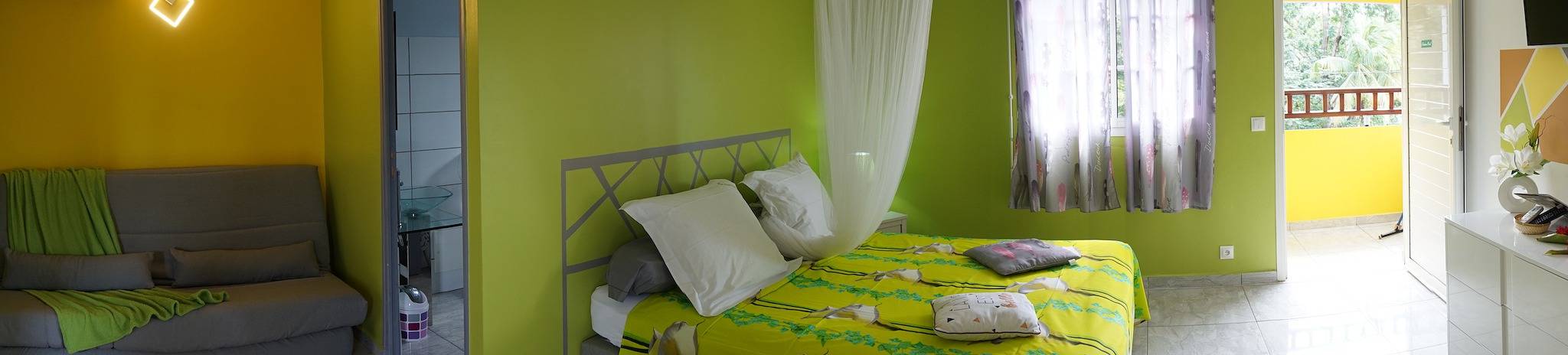 Appartement entier, Appartement charmant à Deshaies, piscine partagée, 46 m² in Deshaies, Guadeloupe