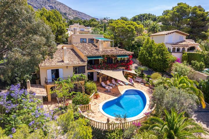 Casa rural para 10 personas, con terraza además de vistas y jardín en Altea - 2