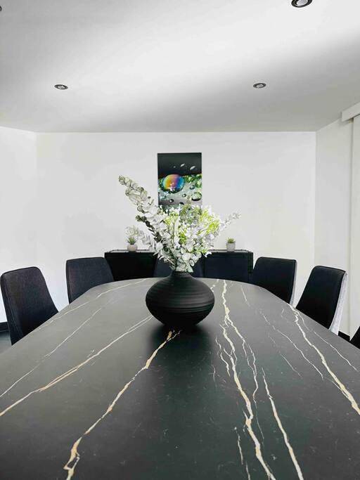 Location de vacances pour 10 personnes, avec piscine et jardin à Clisson - 3