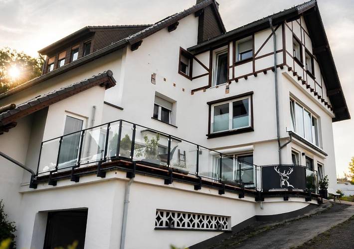 Ferienwohnung für 2 Personen, mit Balkon und Terrasse sowie Sauna und Ausblick in Pelm - 2