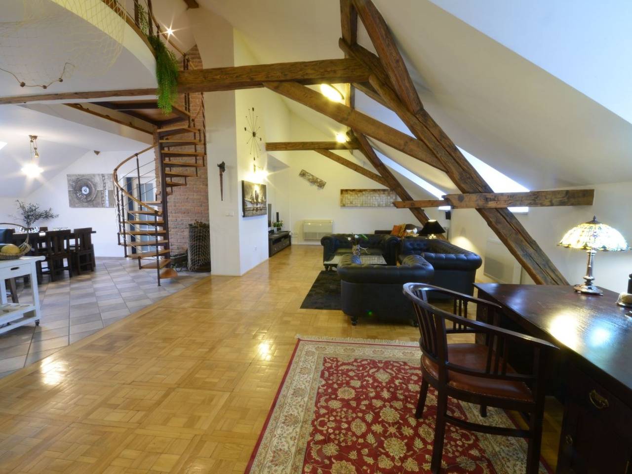 Geheel appartement, Apartment mit Waschmaschine und Geschirrspüler in Staré Město, Praag