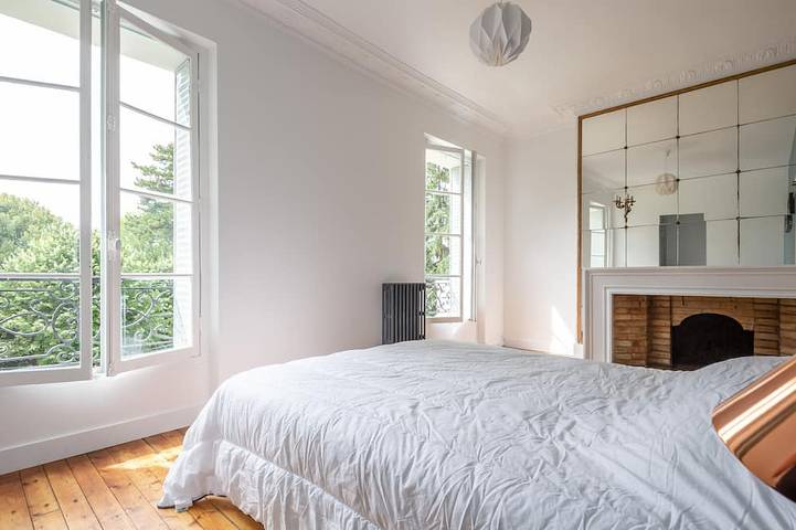 Location de vacances pour 24 personnes, avec jardin à Chennevières-sur-Marne - 2