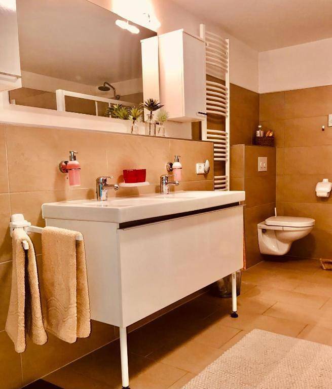 Ferienhaus für 6 Personen, mit Sauna und Ausblick sowie Garten und Pool in Seefeld in Tirol - 2