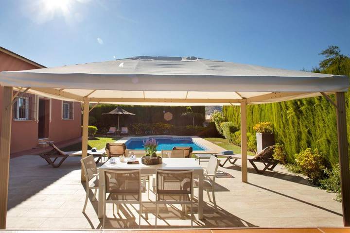 Casa rural para 8 personas, con vistas además de jardín y piscina, Se admiten mascotas en Algodonales - 3