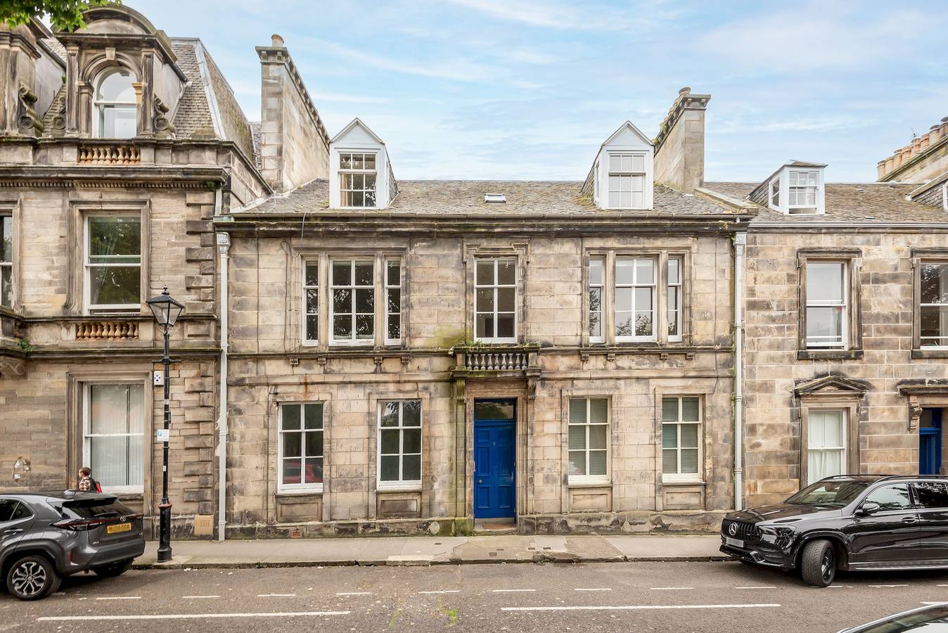 Entire apartment, Queen's Gardens (No 3A) in St Andrews, Fife region