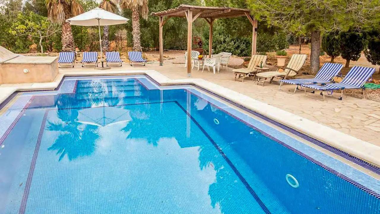 Villa for 7 people with pool in Porreres, South Majorca