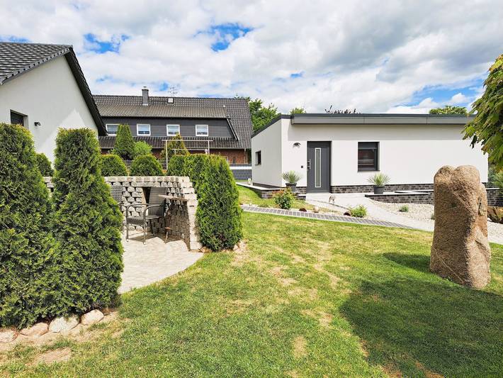 Ferienhaus für 5 Personen, mit Terrasse und Garten in Möllenhagen