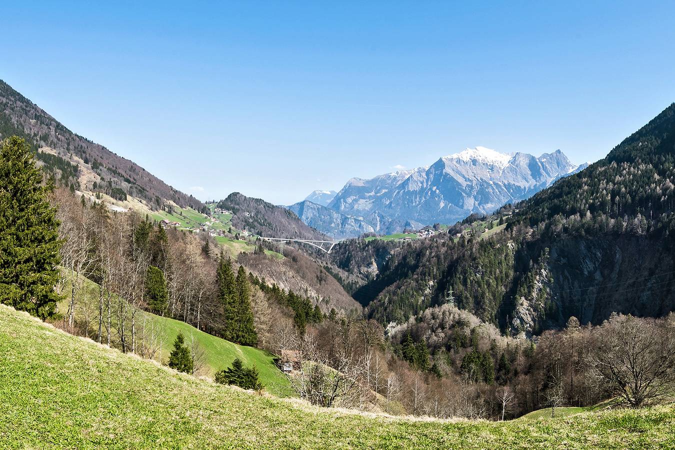 Entire holiday apartment, Appartementhaus Quadern - 2.5 room apartment A002 in Pfäfers, Chur Rhine Valley